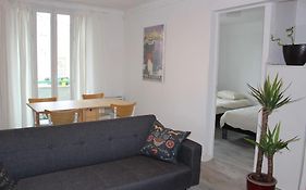 Bienvenus A L'Appartement Rouge